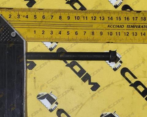 Болт крепления оси коромысел WP10 1000271249